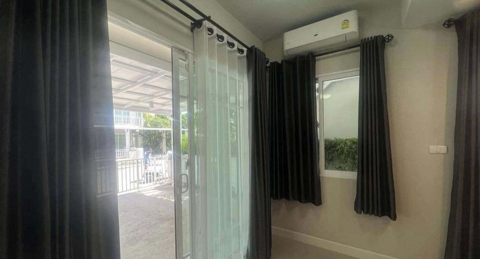 For sale and for rent 3 bedrooms townhouse in Bang Phli, Samut Prakan