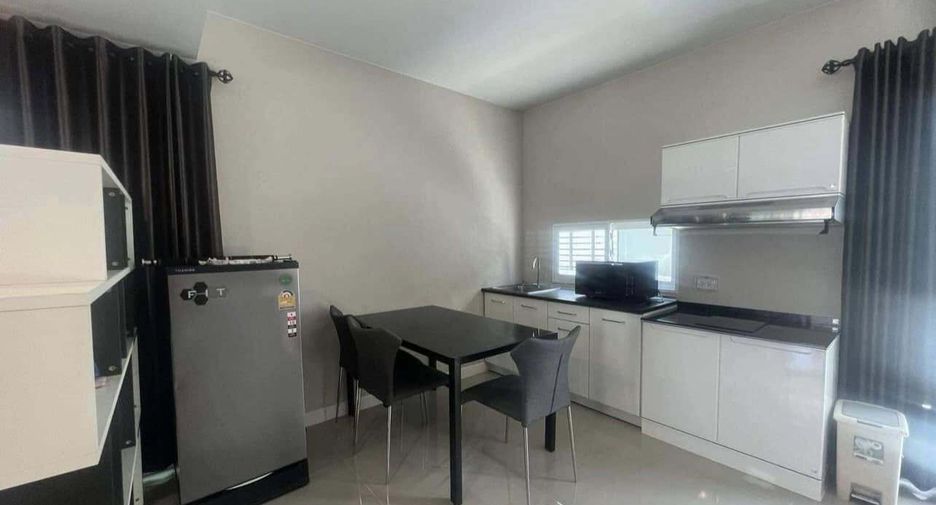For sale and for rent 3 bedrooms townhouse in Bang Phli, Samut Prakan