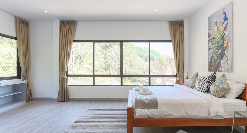 For rent 5 bedrooms house in Mueang Phuket, Phuket