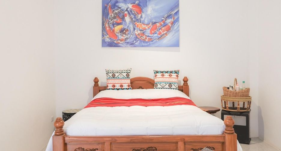 For rent 5 bedrooms house in Mueang Phuket, Phuket
