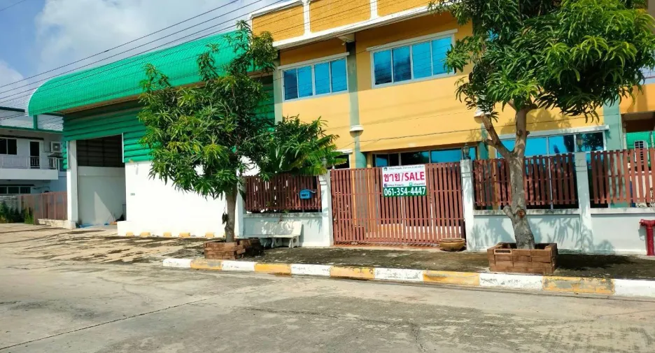 Büro zum Kauf in Thanyaburi, Pathum Thani