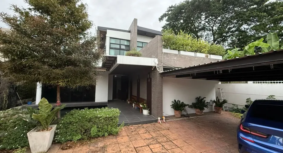 Casa en venta de 5 habitaciones en Khan Na Yao, Bangkok