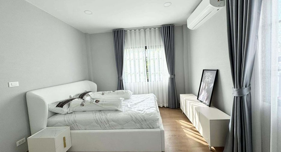 Продажа и аренда 4 спальни таунхаус в Bang Phli, Самутпракан