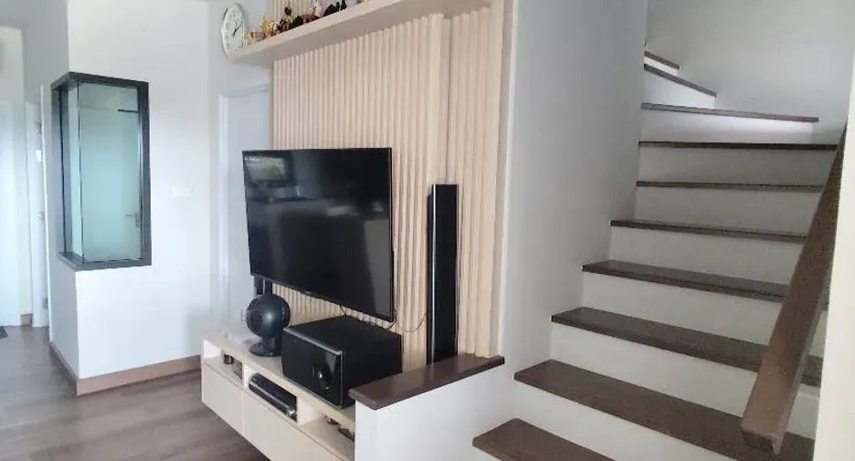 For rent and for sale 3 bedrooms house in Bang Phli, Samut Prakan