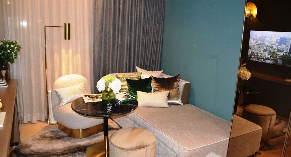 For sale 2 ベッドルーム condo in Watthana, Bangkok