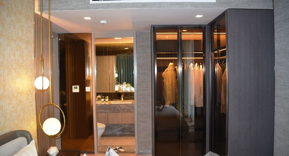 For sale 2 ベッドルーム condo in Watthana, Bangkok
