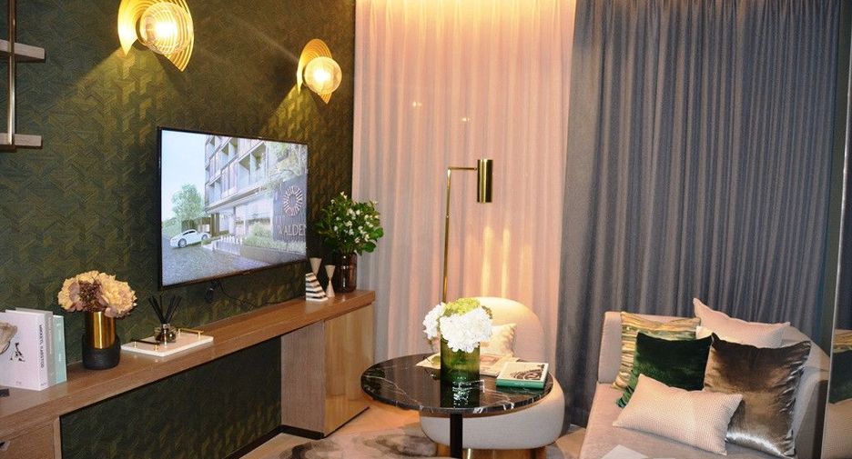 For sale 2 ベッドルーム condo in Watthana, Bangkok