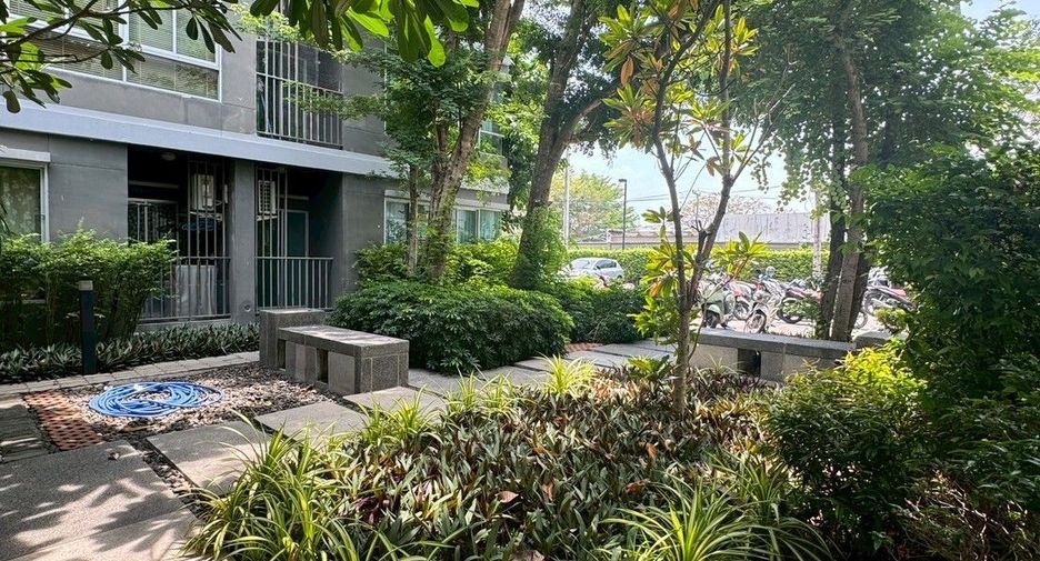For sale 1 bed condo in Mueang Rayong, Rayong