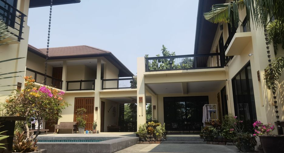 For sale 6 bedrooms house in Mueang Phitsanulok, Phitsanulok