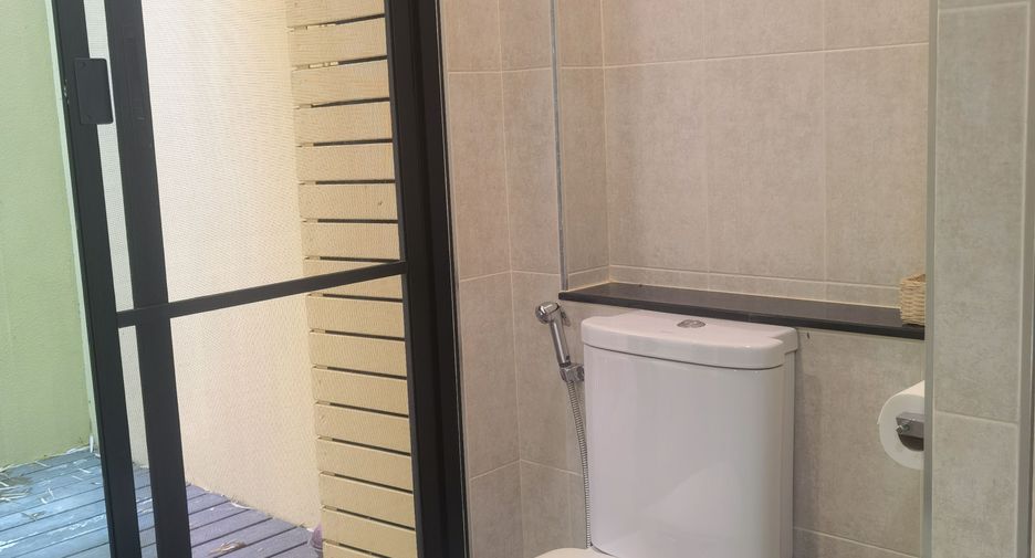 For sale 6 bedrooms house in Mueang Phitsanulok, Phitsanulok
