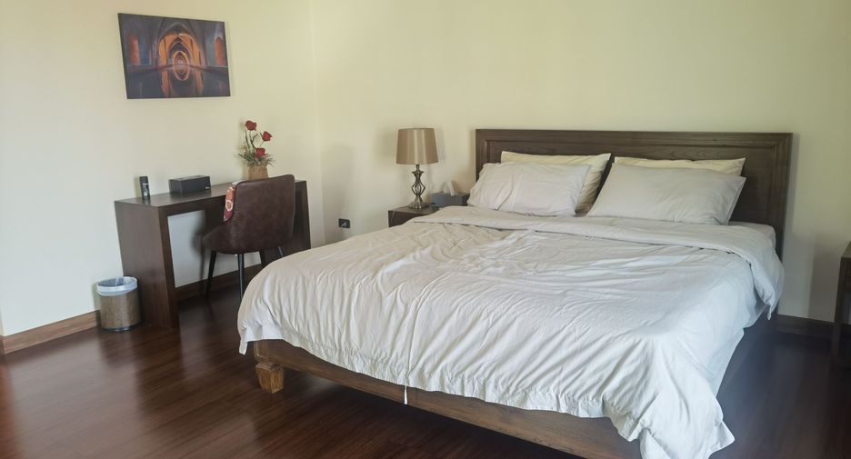 For sale 6 bedrooms house in Mueang Phitsanulok, Phitsanulok