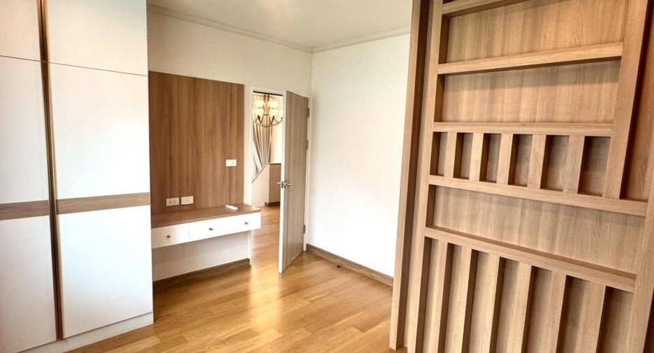 Продажа 4 спальни дом в Банг Кхун Тхиан, Бангкок