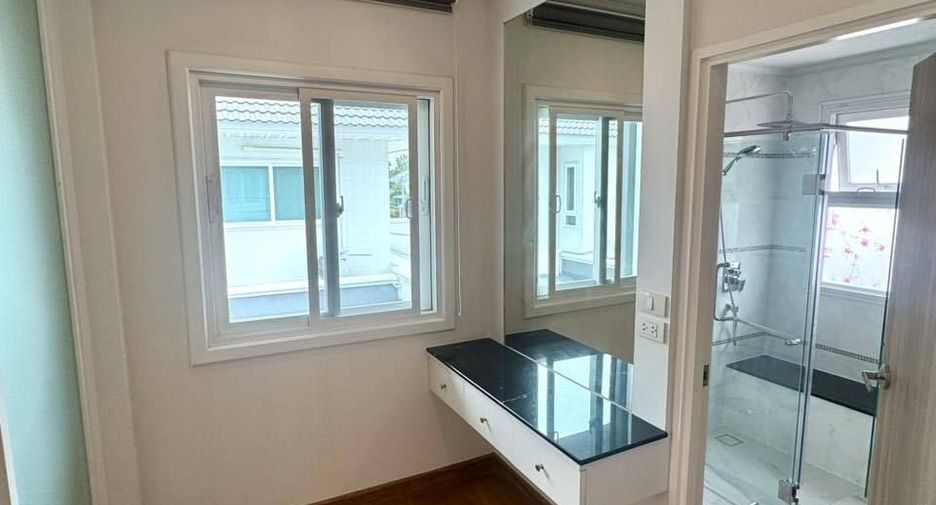 Продажа 4 спальни дом в Банг Кхун Тхиан, Бангкок