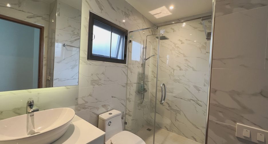 For rent 3 bedrooms villa in Thalang, Phuket