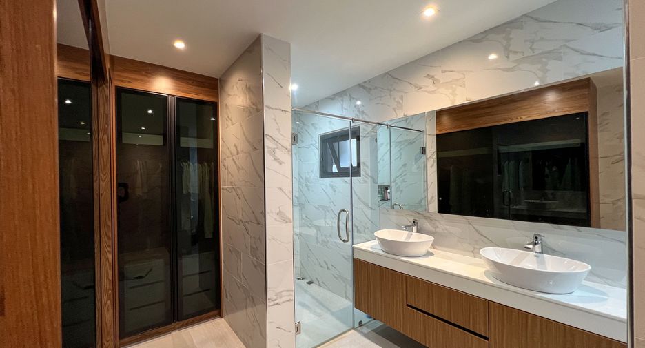 For rent 3 bedrooms villa in Thalang, Phuket