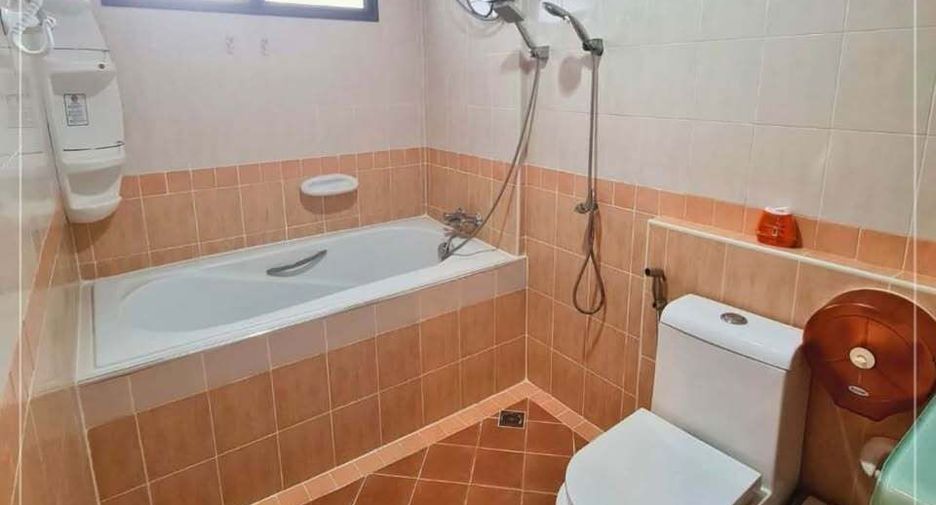 For sale and for rent 4 bedrooms house in Thalang, Phuket