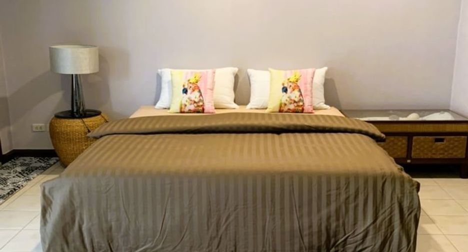 For sale 2 bedrooms condo in Sathon, Bangkok