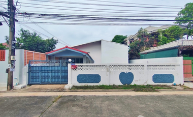For sale 3 bedrooms house in Don Mueang, Bangkok
