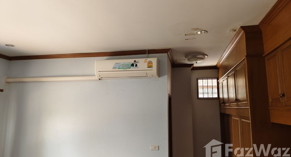 For sale 2 bedrooms house in Mueang Chiang Rai, Chiang Rai