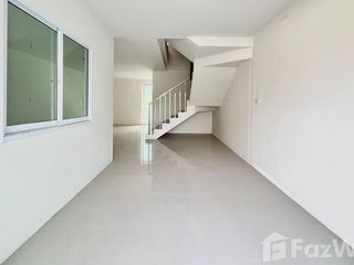 Продажа 3 спальни таунхаус в Mueang Nakhon Ratchasima, Накхон Ратчасима