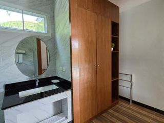 For rent 4 bedrooms villa in Mueang Phuket, Phuket