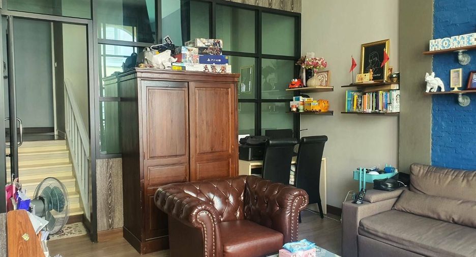 ขาย 3 ห้องนอน ทาวน์เฮ้าส์ ใน ประเวศ, กรุงเทพฯ