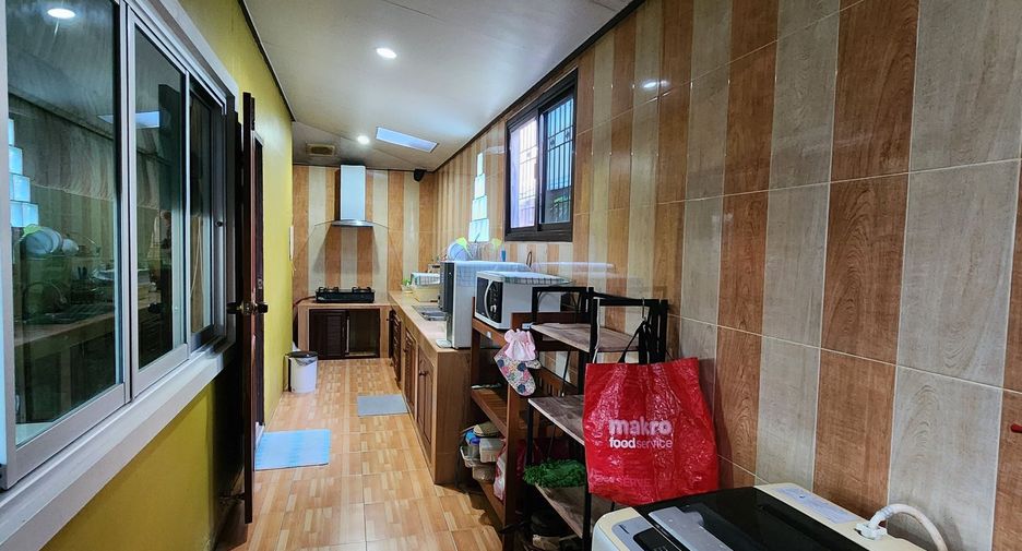 For sale and for rent 3 bedrooms house in Mueang Phuket, Phuket