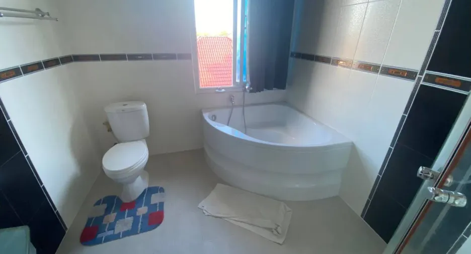 For sale 5 bedrooms house in Mueang Phuket, Phuket