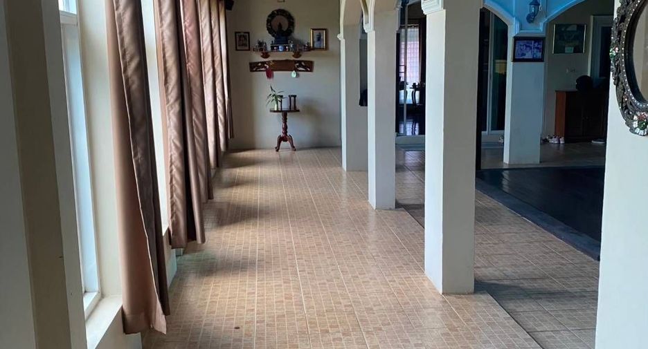 For sale 5 bedrooms house in Mueang Phuket, Phuket