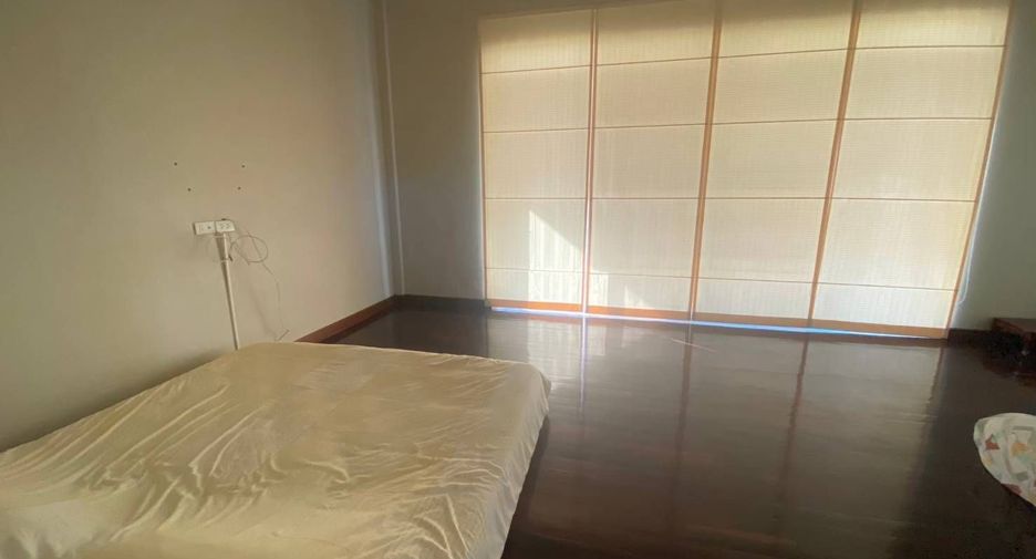 For sale 5 bedrooms house in Mueang Phuket, Phuket