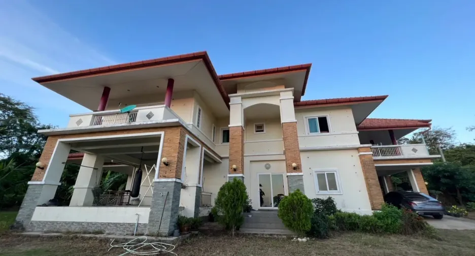 For sale 4 bedrooms house in Thalang, Phuket