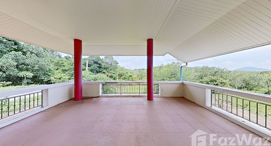 For sale 4 bedrooms house in Thalang, Phuket