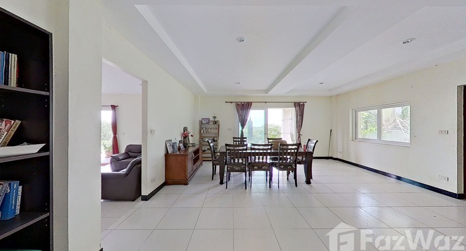 For sale 4 bedrooms house in Thalang, Phuket