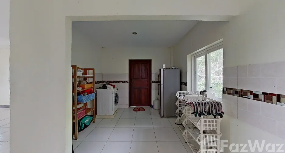 For sale 4 bedrooms house in Thalang, Phuket