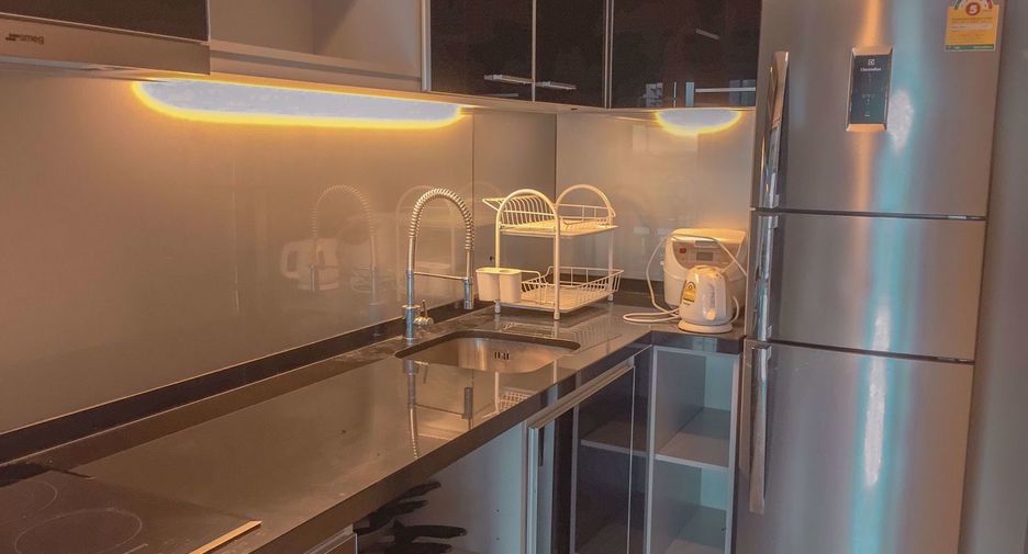 Condo en venta y en alquiler de 2 habitaciones en Khlong Toei, Bangkok