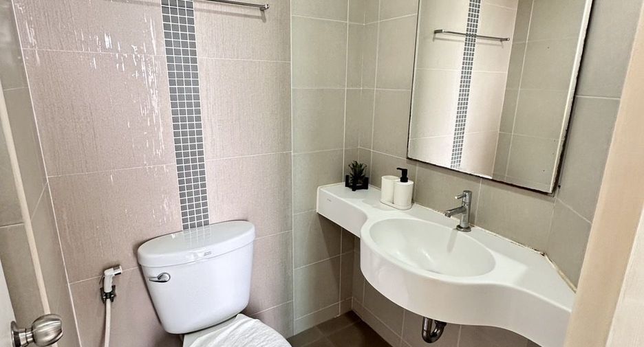 For sale studio condo in Mueang Nonthaburi, Nonthaburi