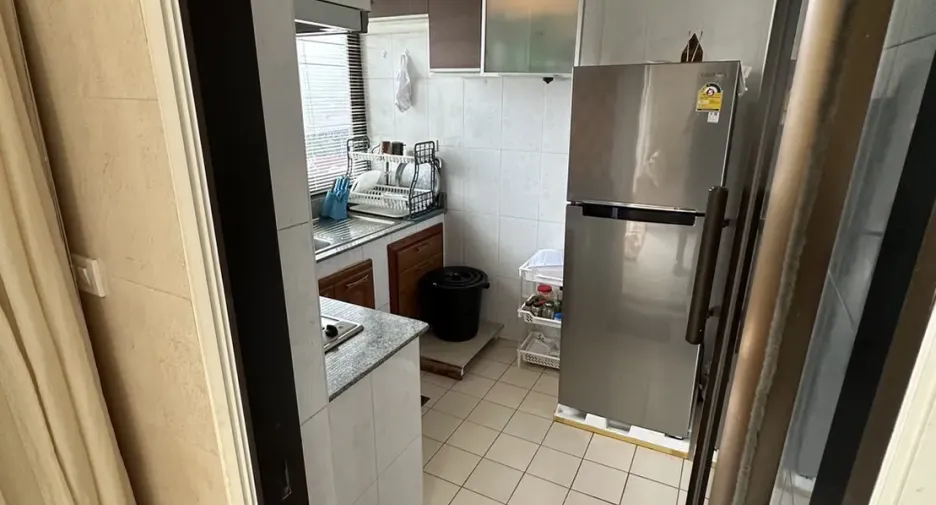 For sale and for rent 2 bedrooms condo in Watthana, Bangkok
