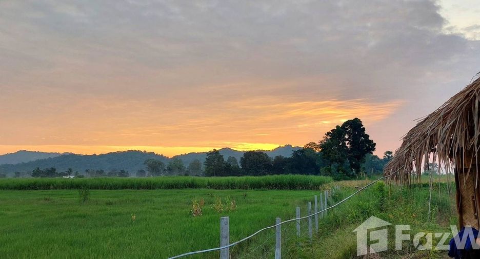 For sale 3 bedrooms house in Ban Rai, Uthai Thani