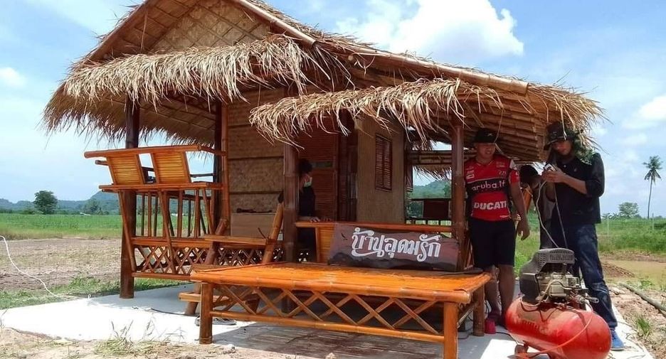 For sale 3 bedrooms house in Ban Rai, Uthai Thani