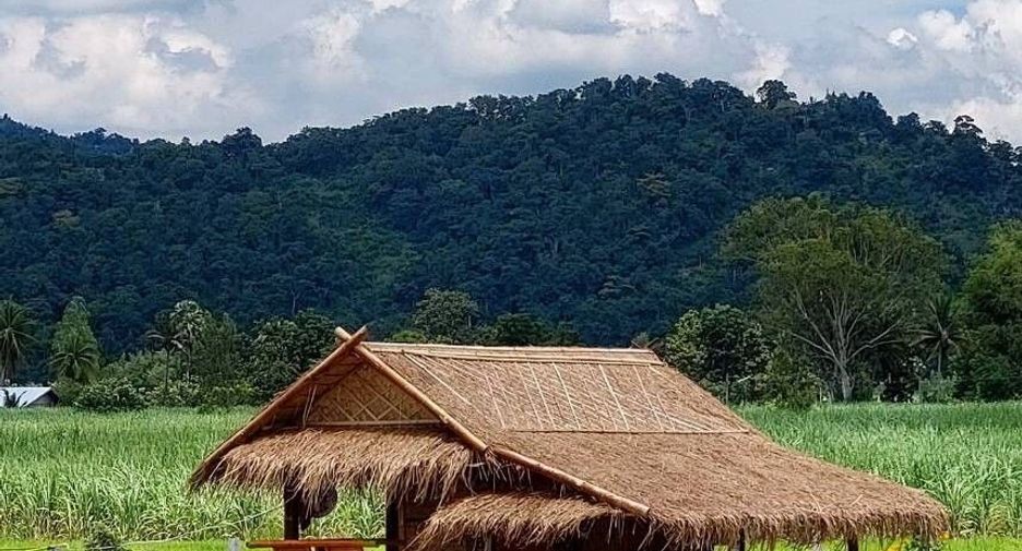 For sale 3 bedrooms house in Ban Rai, Uthai Thani