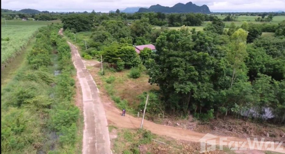 For sale 3 bedrooms house in Ban Rai, Uthai Thani