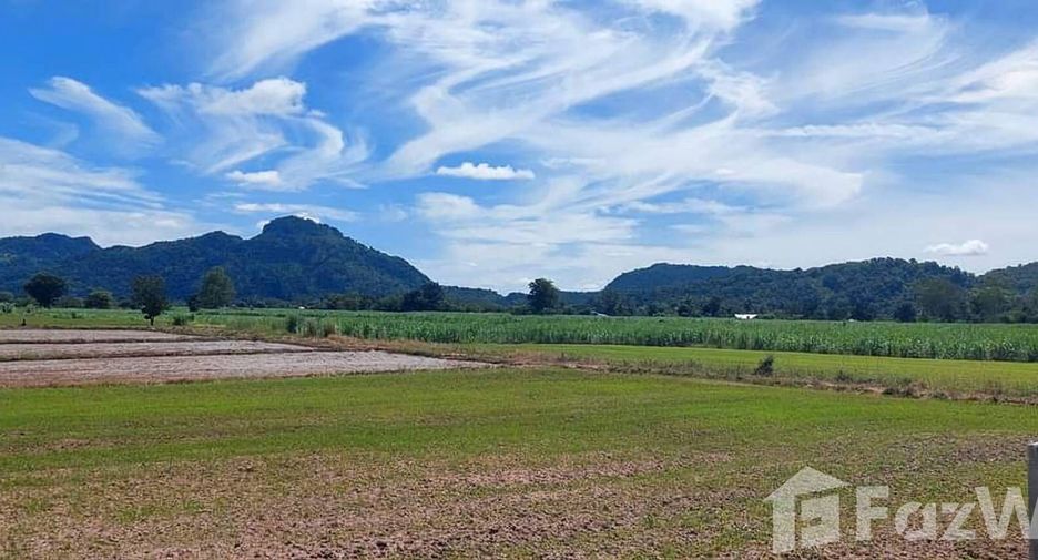 For sale 3 bedrooms house in Ban Rai, Uthai Thani