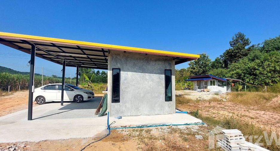 For sale 3 bedrooms house in Ban Rai, Uthai Thani