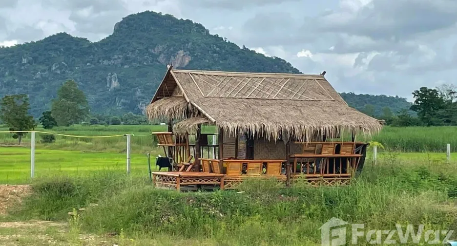 For sale 3 bedrooms house in Ban Rai, Uthai Thani