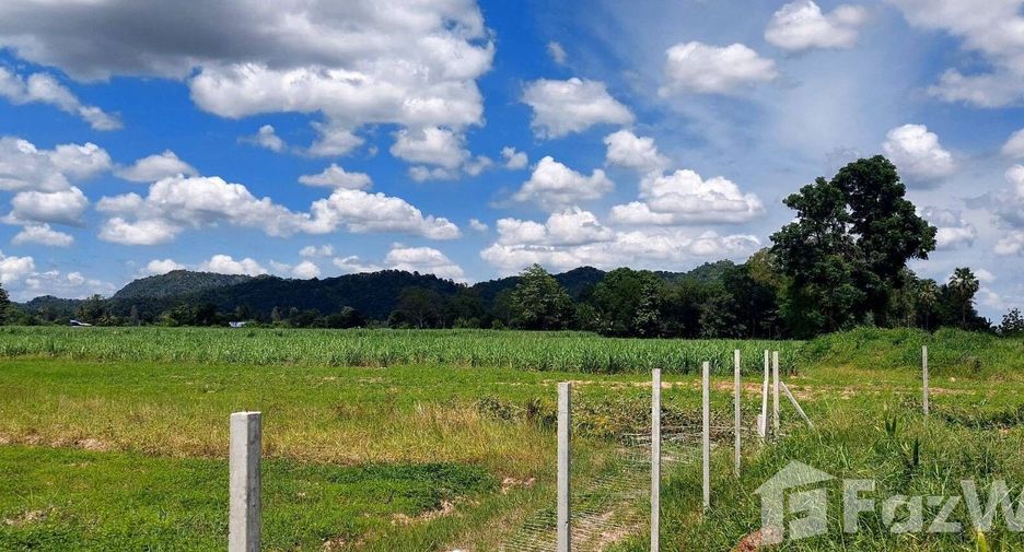 For sale 3 bedrooms house in Ban Rai, Uthai Thani