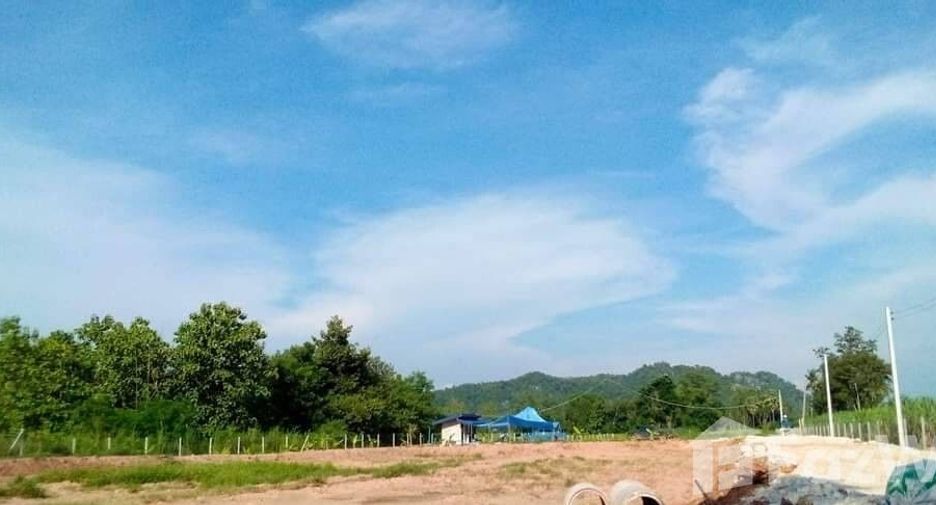 For sale 3 bedrooms house in Ban Rai, Uthai Thani