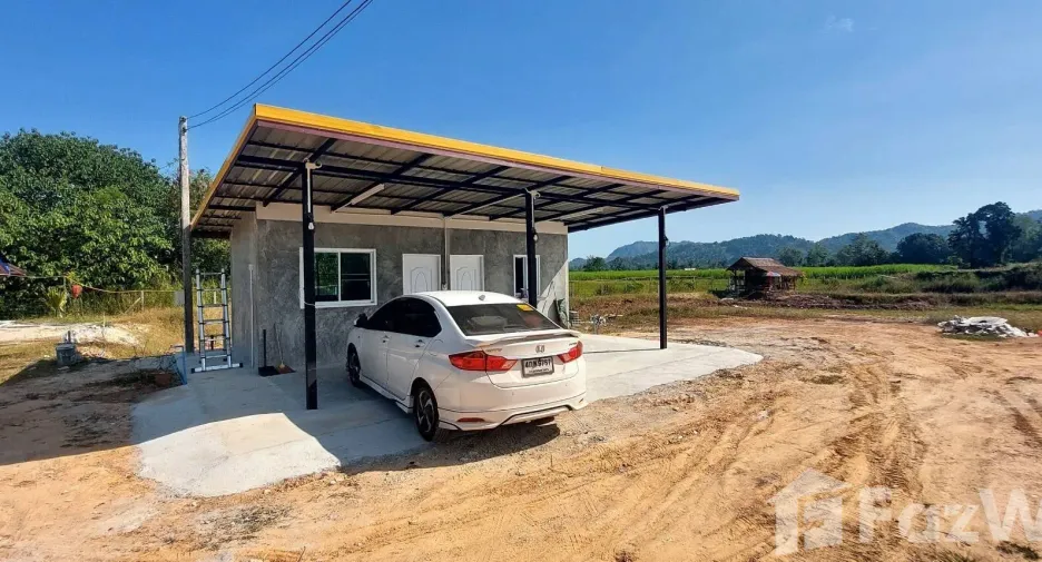 For sale 3 bedrooms house in Ban Rai, Uthai Thani
