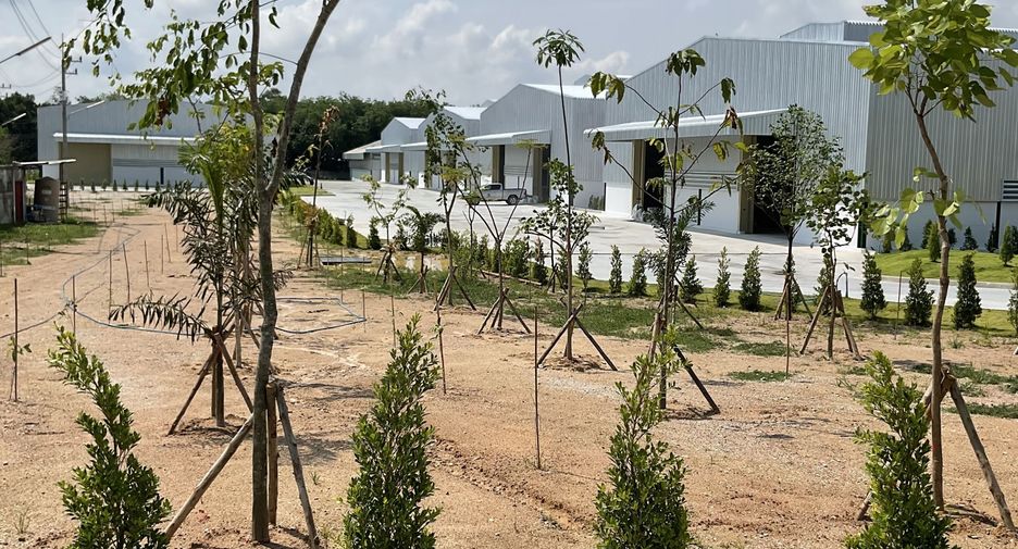 For sale 9 bedrooms house in Nikhom Phatthana, Rayong