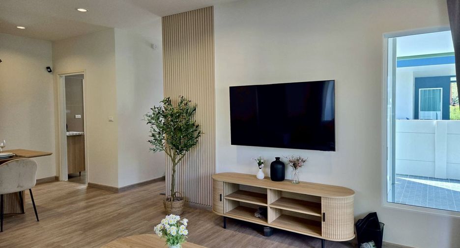 Casa en alquiler de 4 habitaciones en Mueang Phuket, Phuket