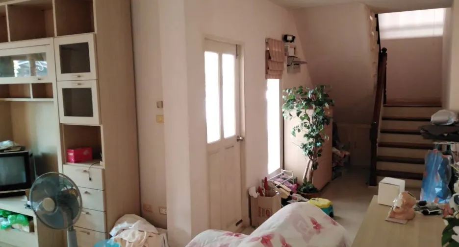 For sale 3 bedrooms house in Lat Krabang, Bangkok